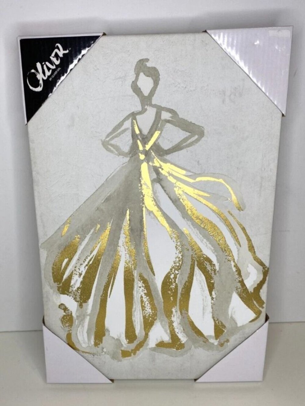 Oliver Gal Elegant Dress Flow III Gold Canvas Art 15x10
